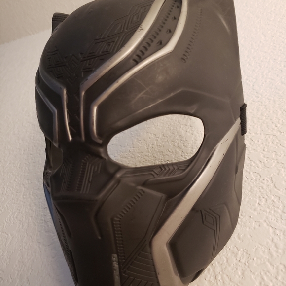 Black Panther Halloween Costume and Mask for kids - Picture 1 of 6